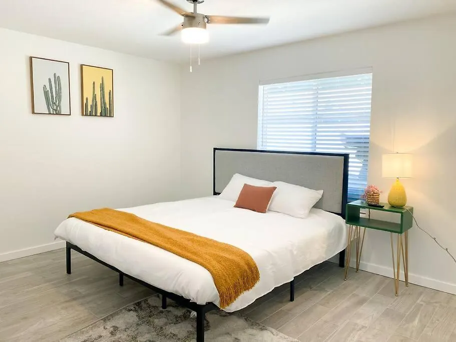 Stylish Central Phoenix 2Br Townhouse With King Beds, Grill, And Free Parking Near Downtown And Sky Harbor USA